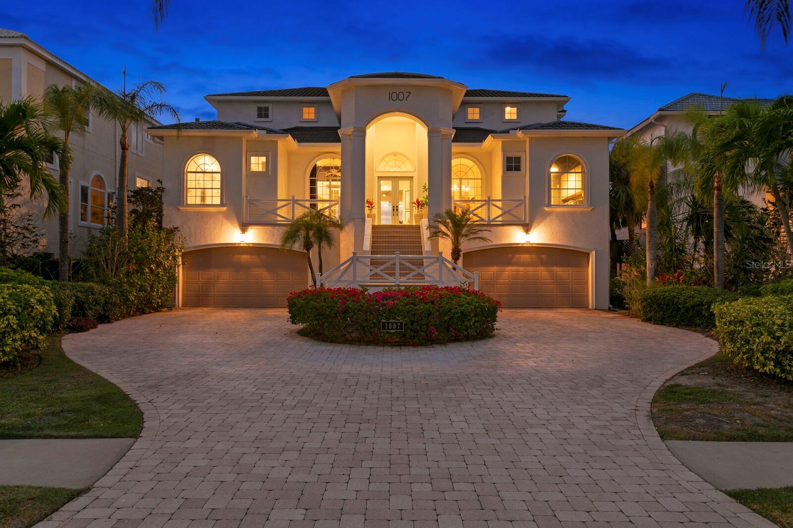 SYMPHONY ISLES UNIT FIVE - Residential