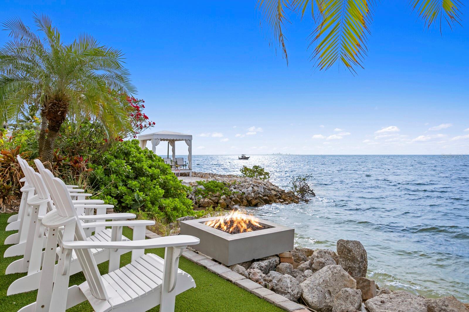 SYMPHONY ISLES UNIT FIVE - Residential