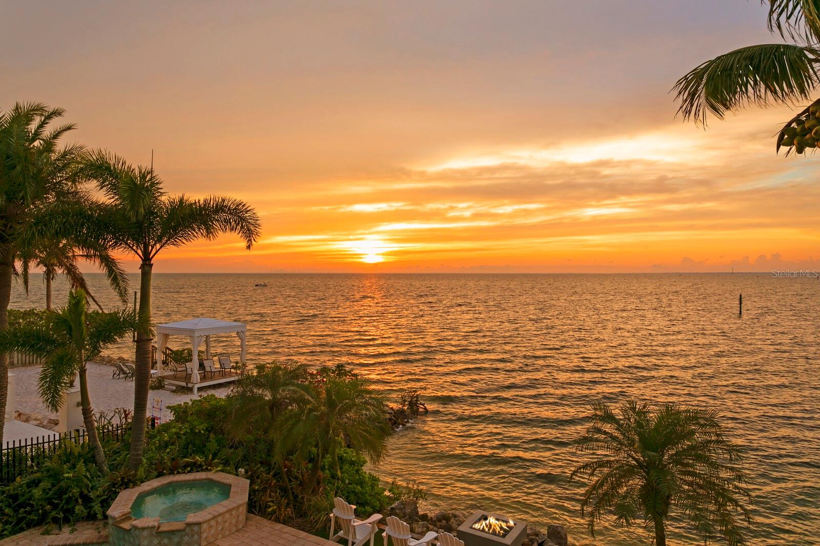 SYMPHONY ISLES UNIT FIVE - Residential