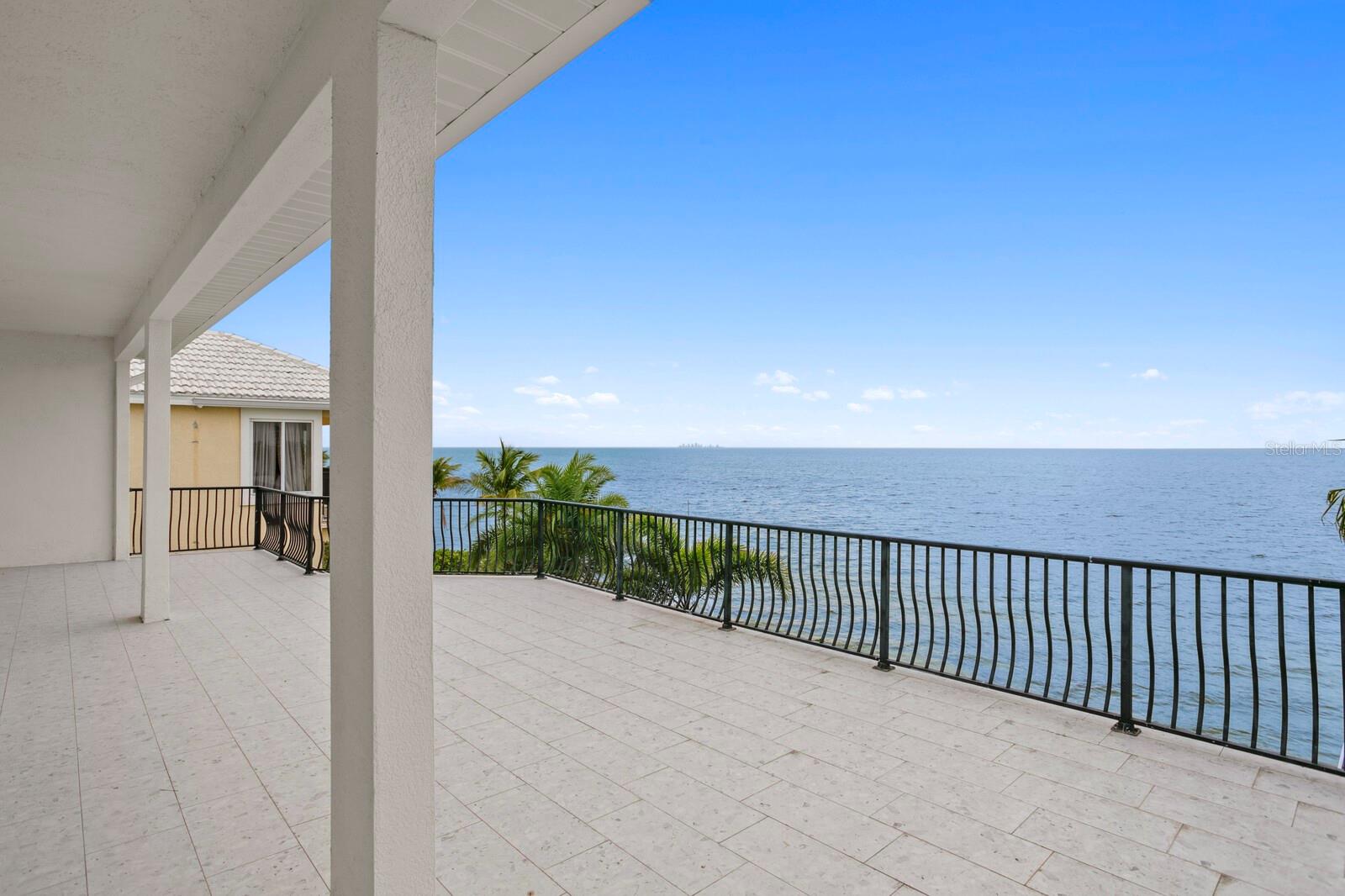 SYMPHONY ISLES UNIT FIVE - Residential