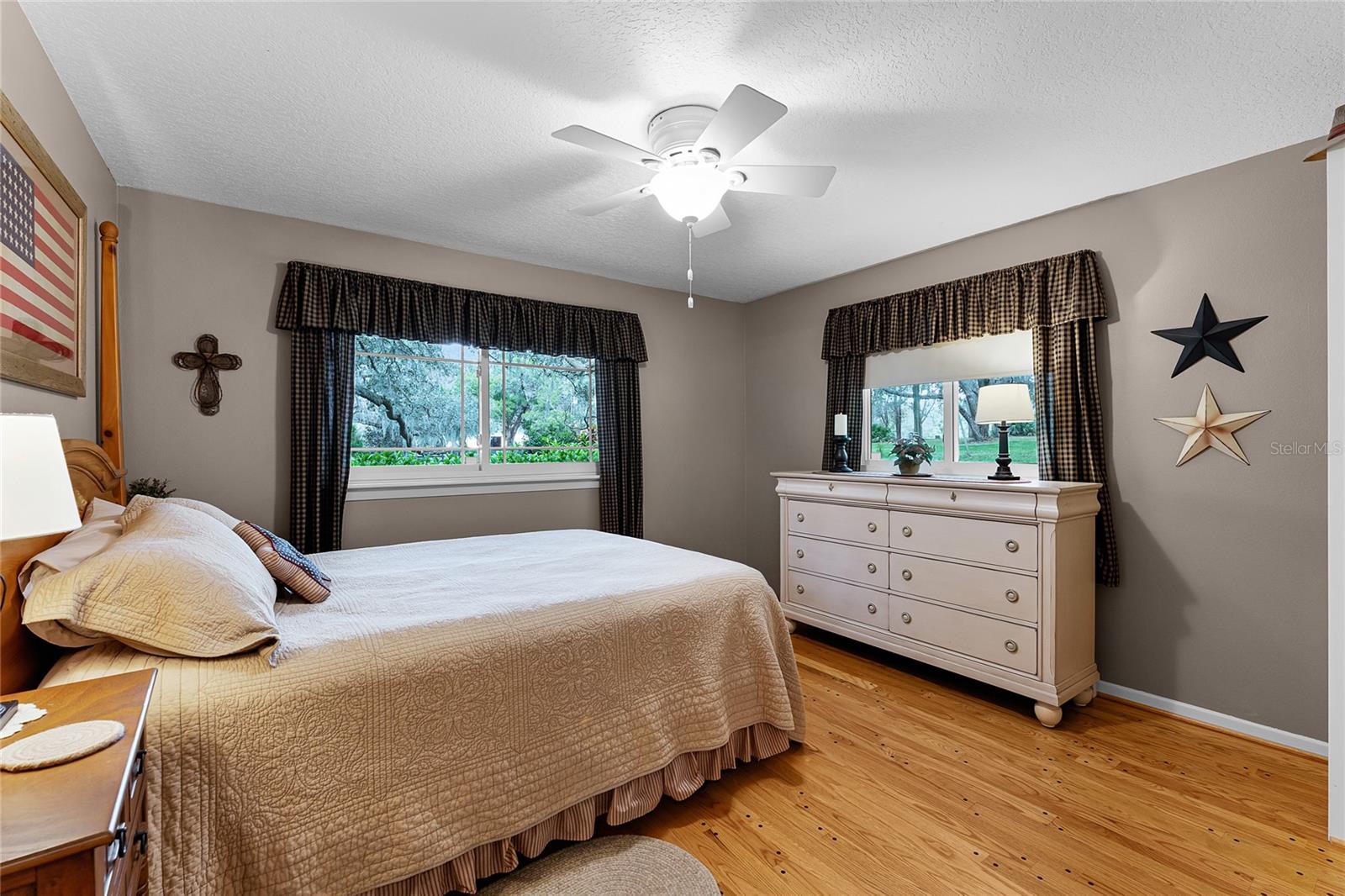 NO SUBDIVISION - Residential