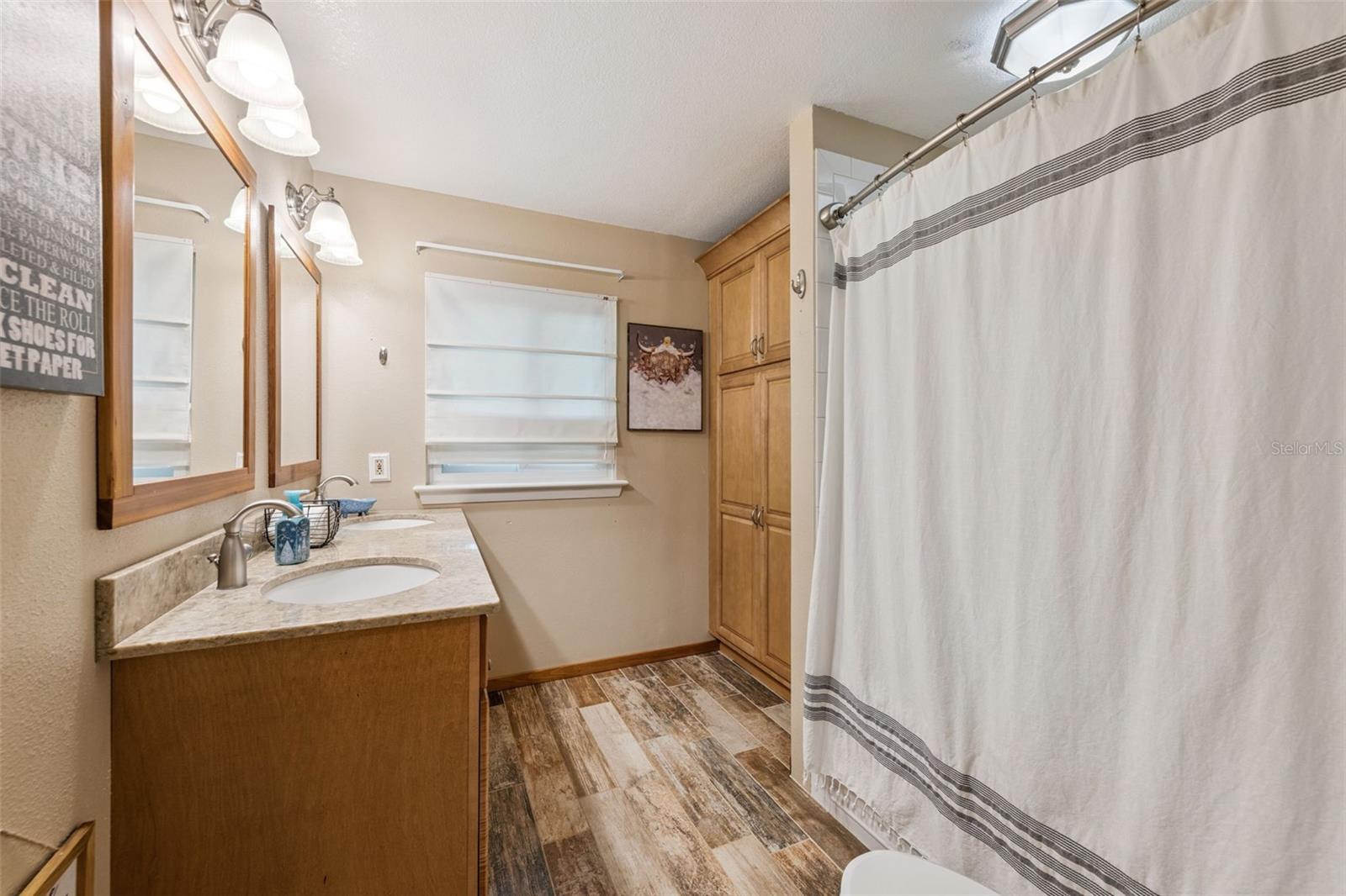 NO SUBDIVISION - Residential