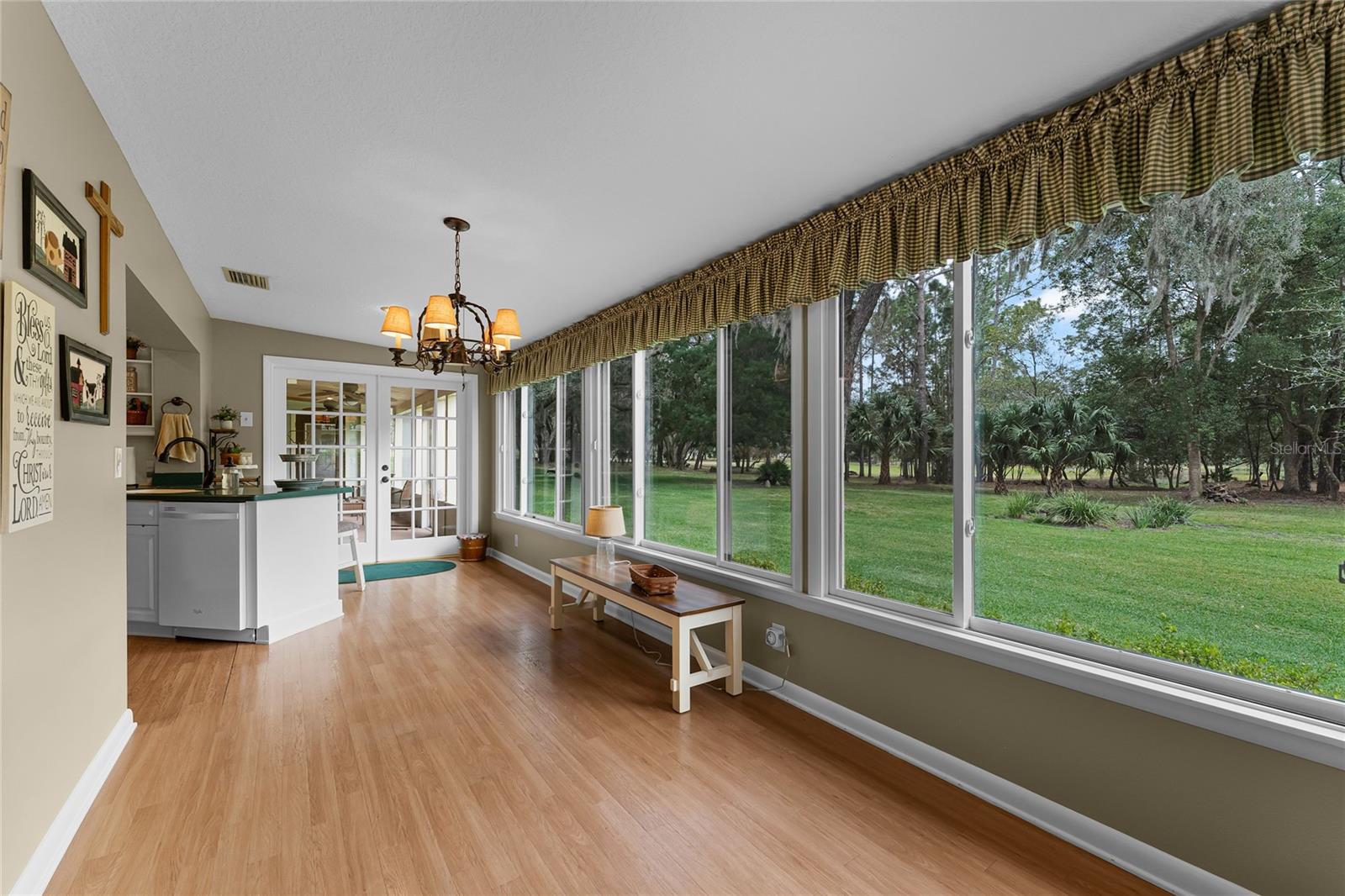 NO SUBDIVISION - Residential