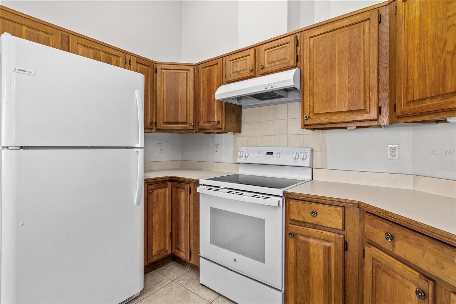 BRYAN CAVE ESTATES - Residential