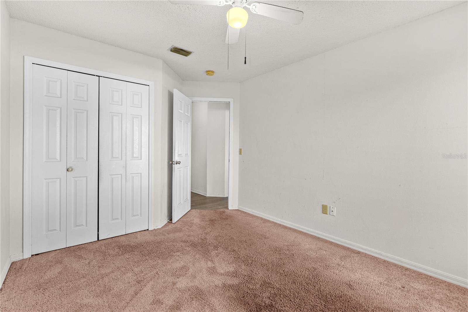 BRYAN CAVE ESTATES - Residential