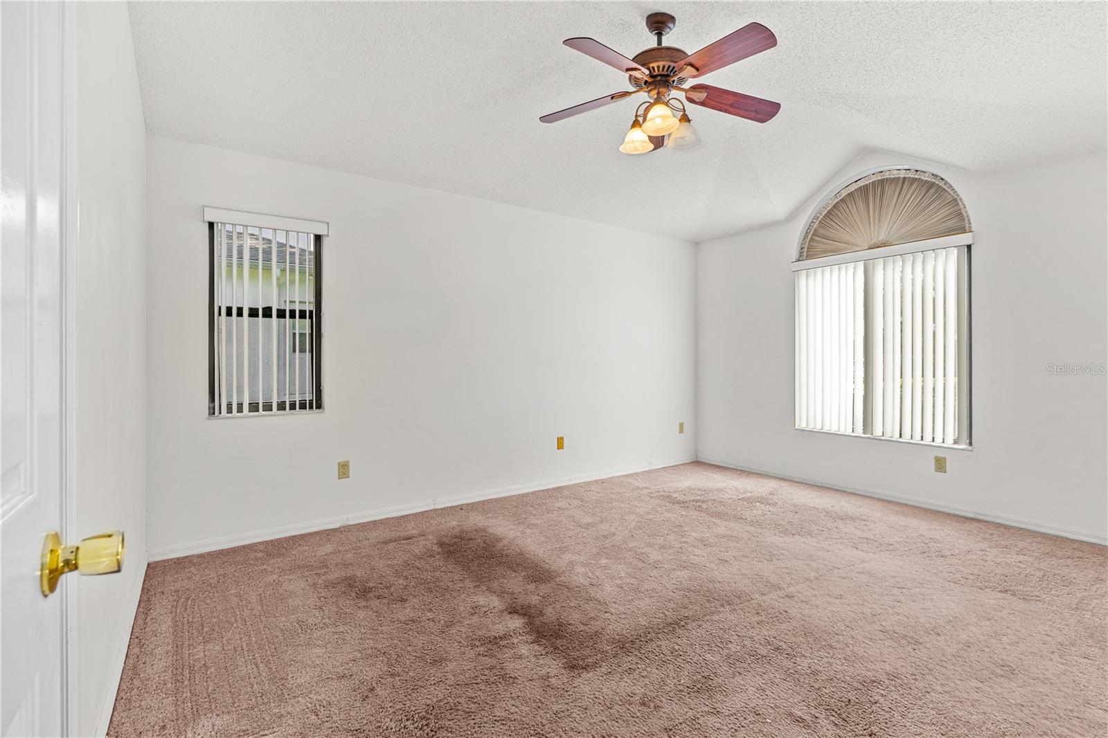 BRYAN CAVE ESTATES - Residential