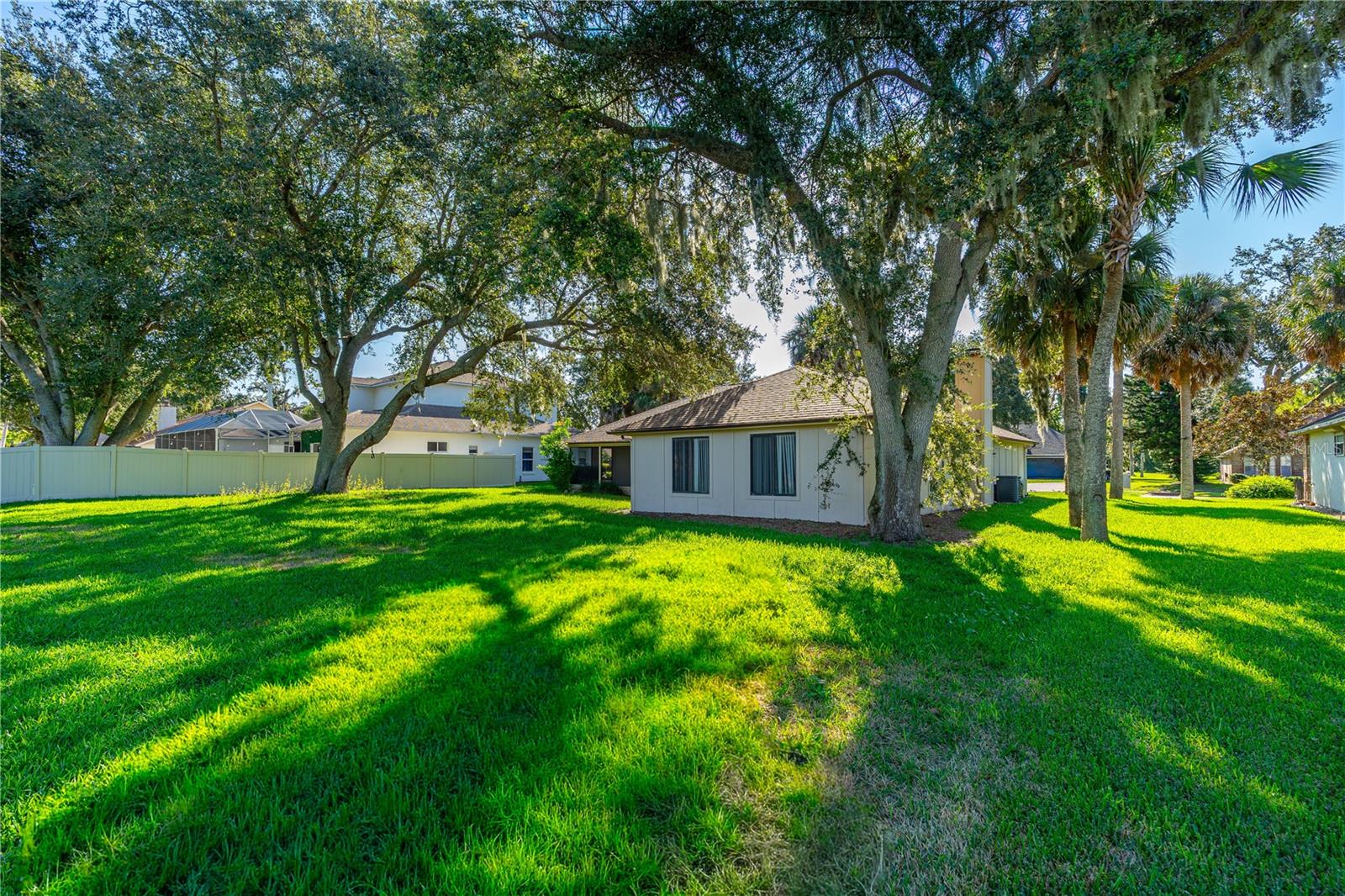 BRYAN CAVE ESTATES - Residential