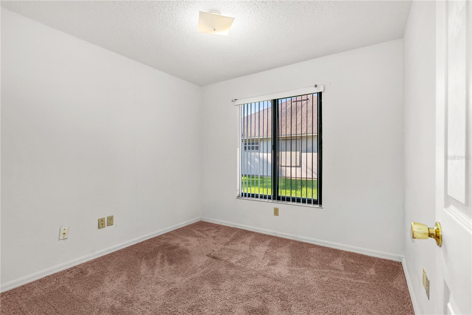 BRYAN CAVE ESTATES - Residential