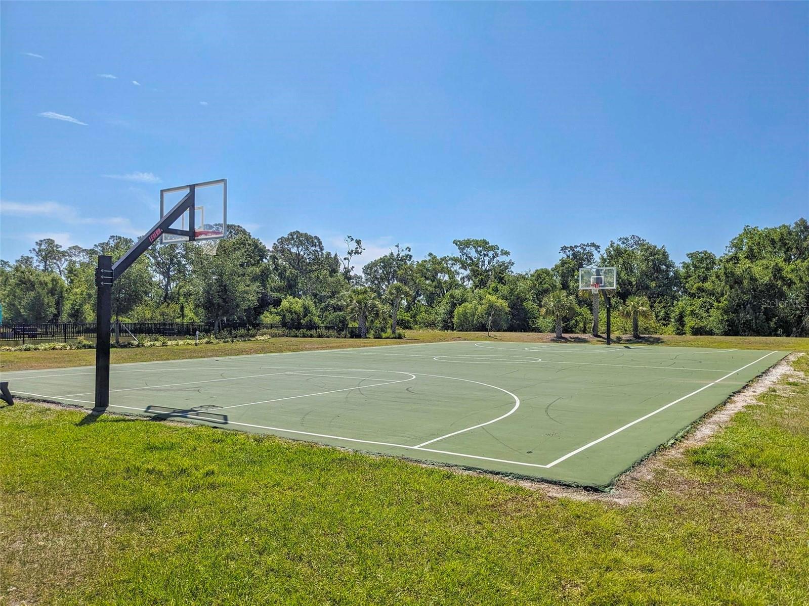 SAVANNA AT LAKEWOOD RANCH PH III 3ABD - Residential