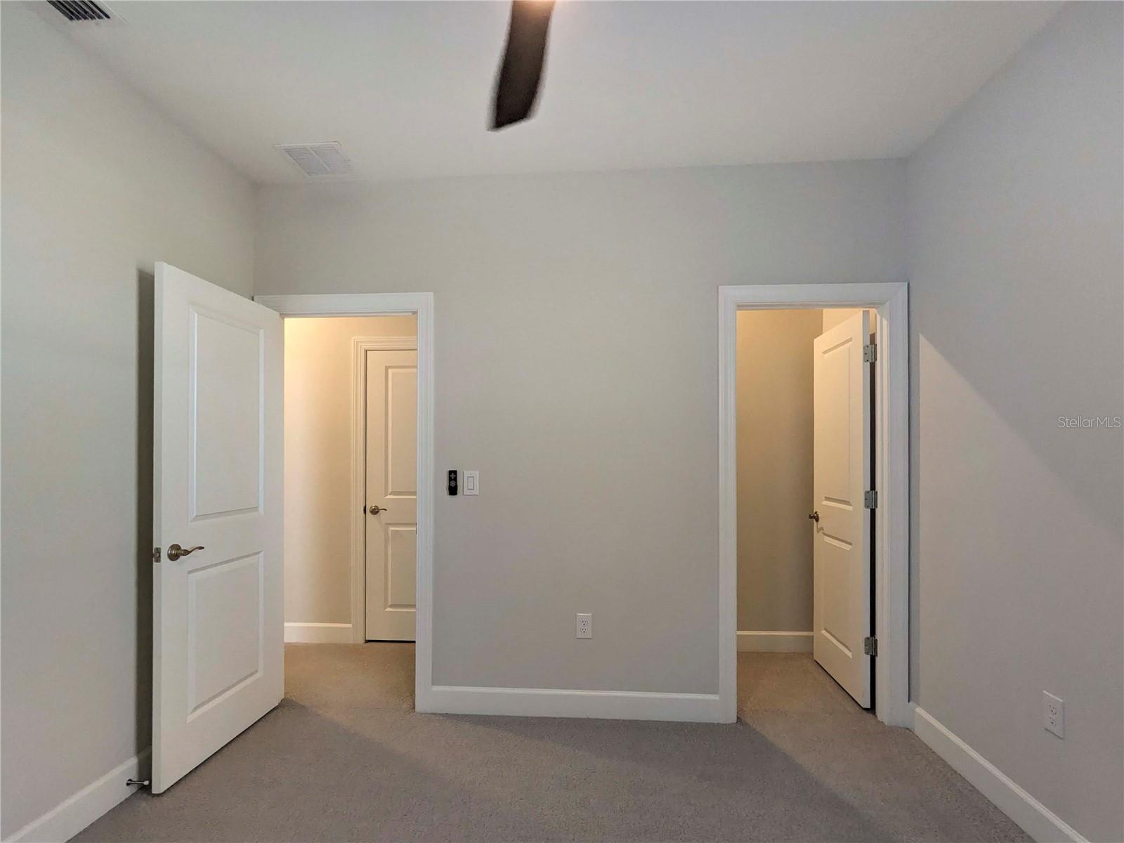 SAVANNA AT LAKEWOOD RANCH PH III 3ABD - Residential