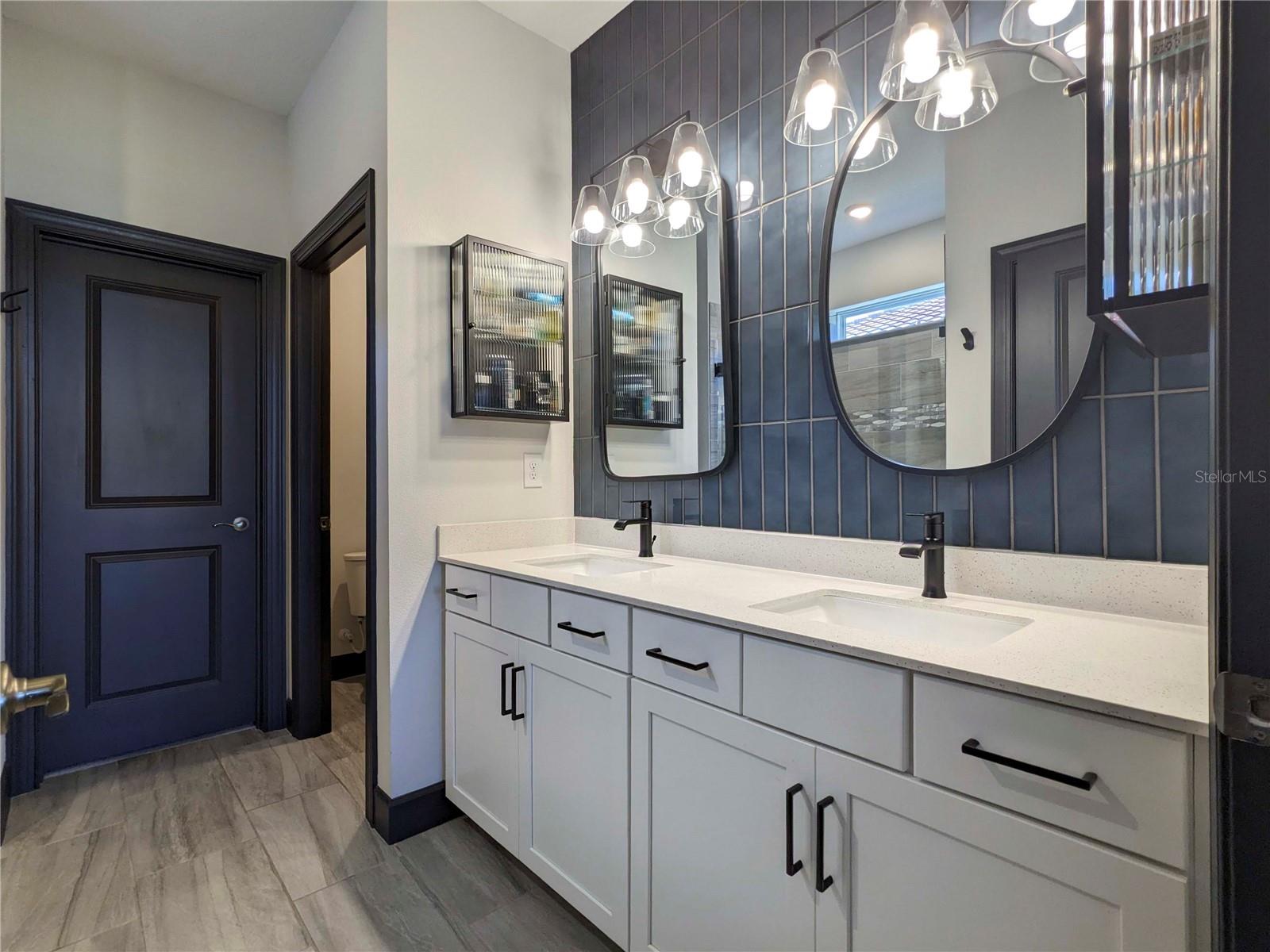 SAVANNA AT LAKEWOOD RANCH PH III 3ABD - Residential