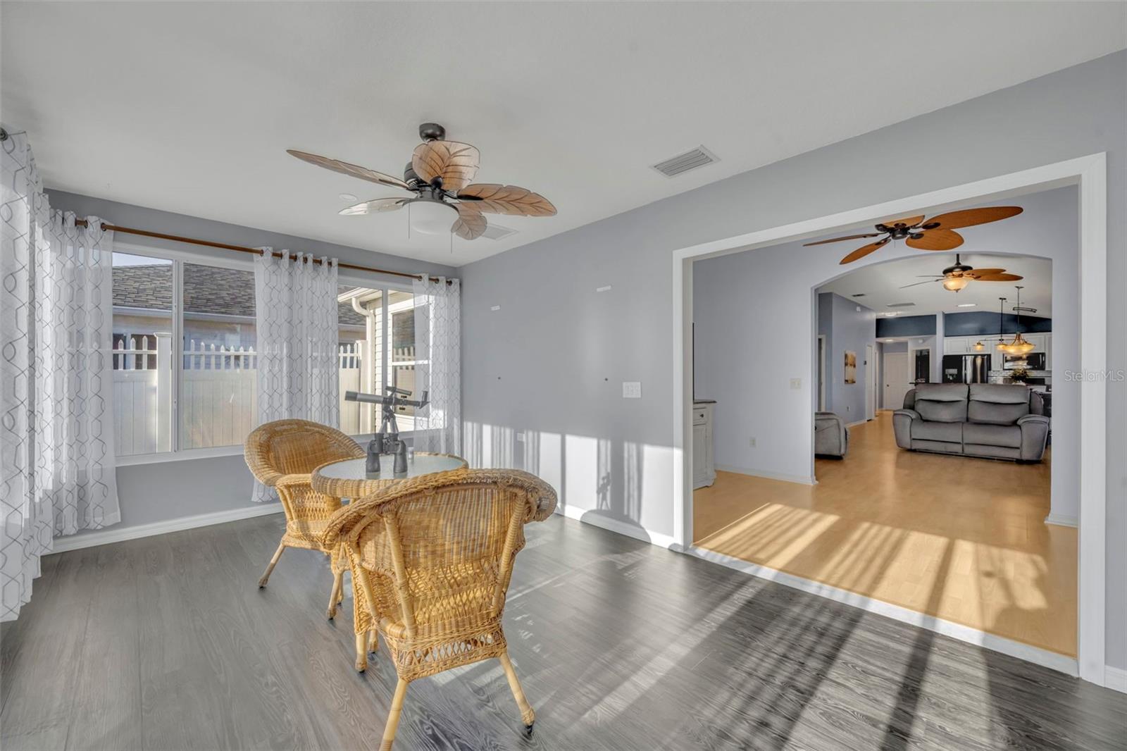 VILLAGES/MARION VILLAS/MORNING - Residential