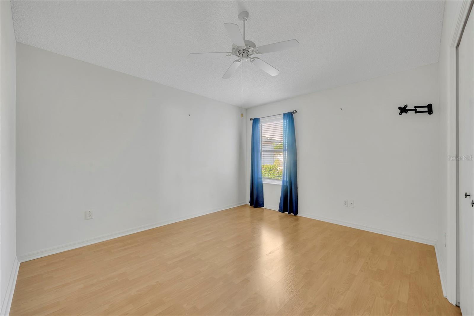 VILLAGES/MARION VILLAS/MORNING - Residential