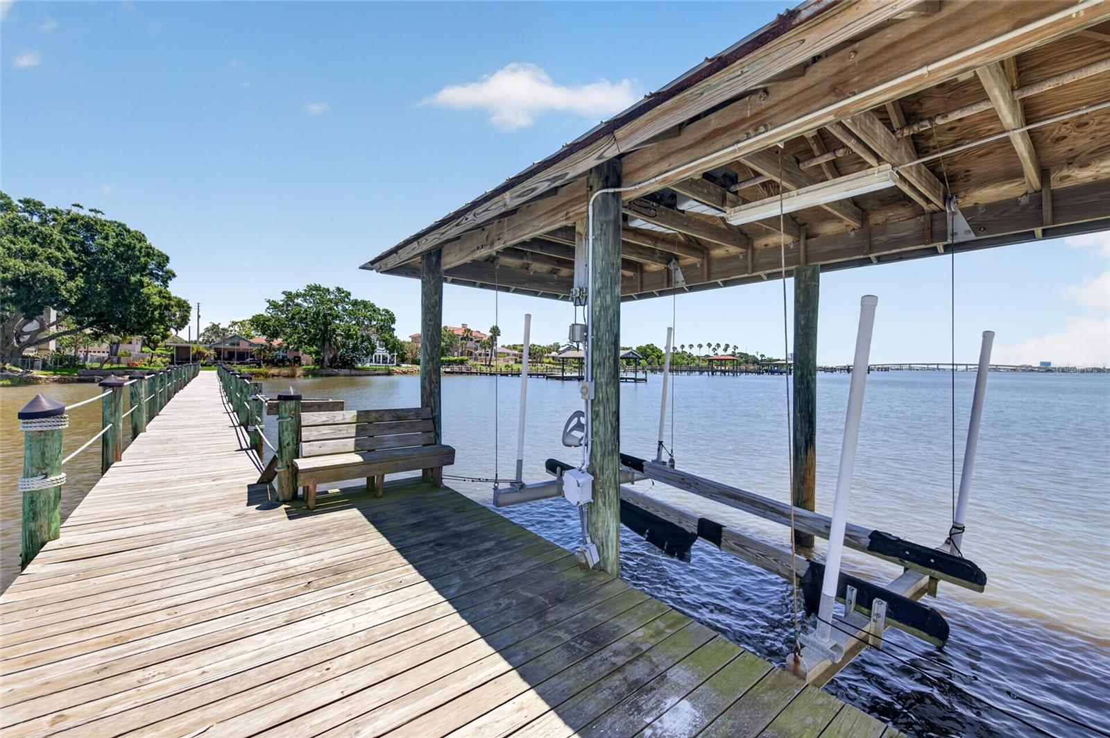 MEDNEY PARK - Residential