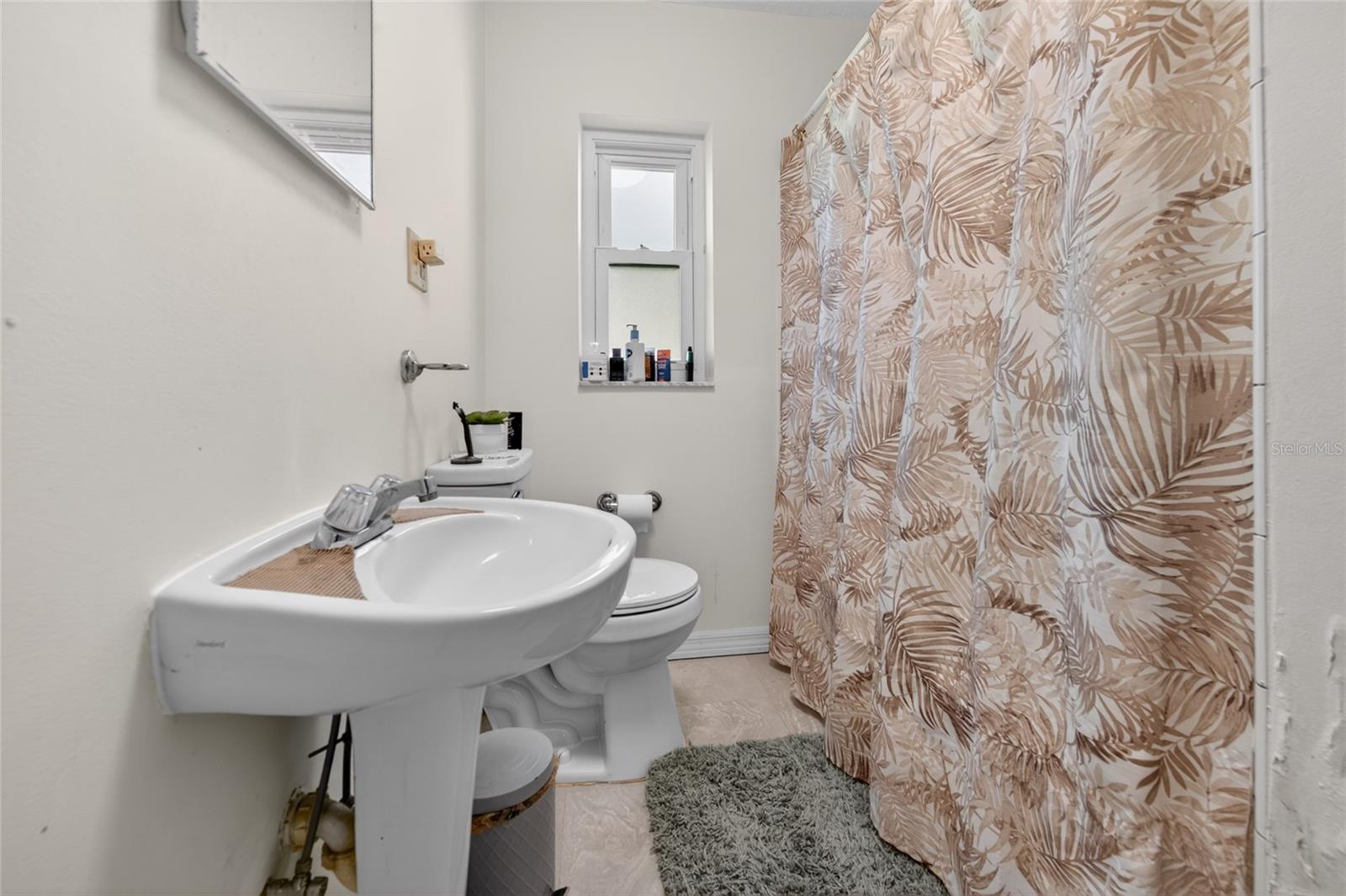 MEDNEY PARK - Residential