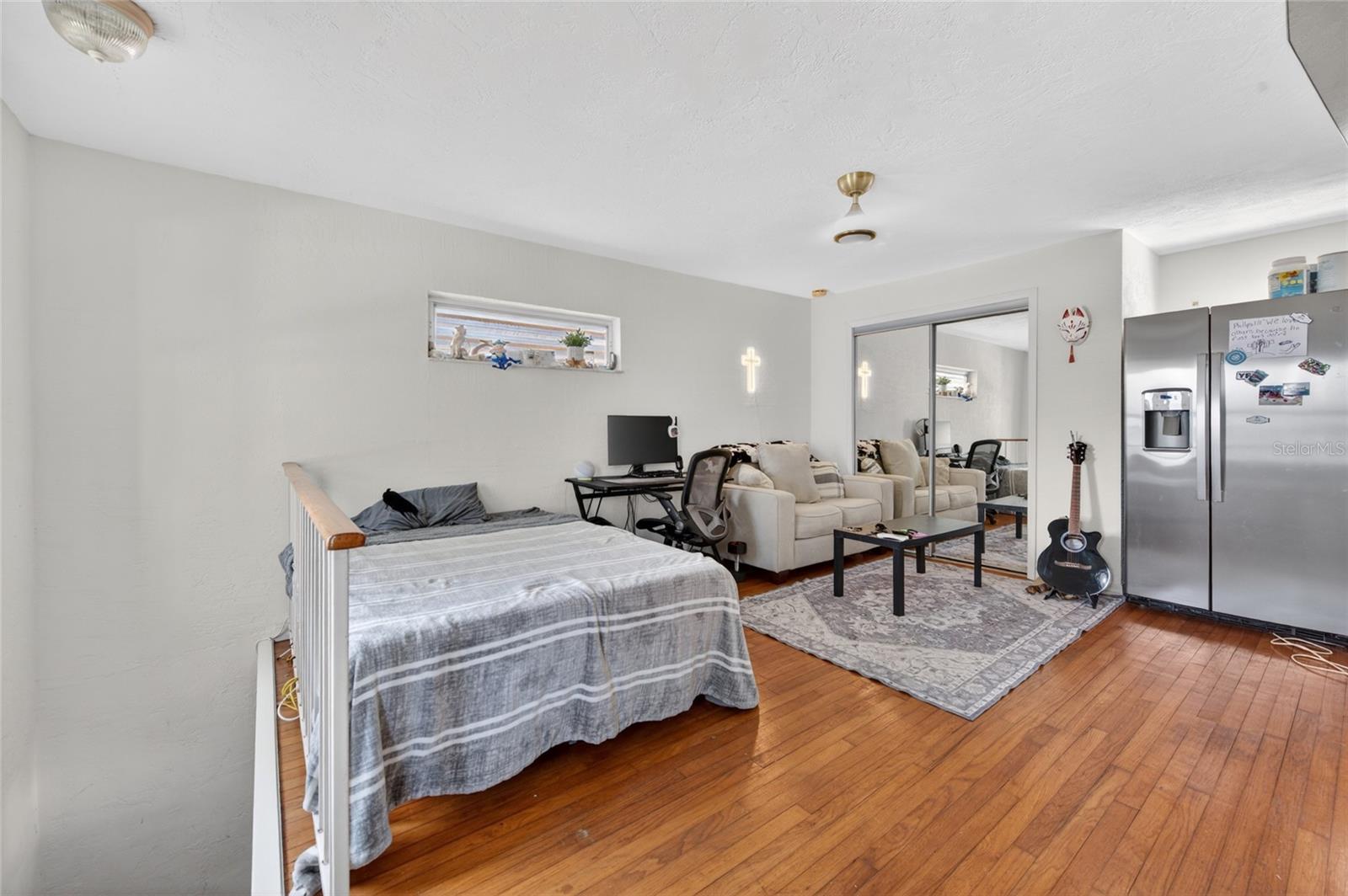 MEDNEY PARK - Residential