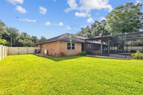 A home in VALRICO