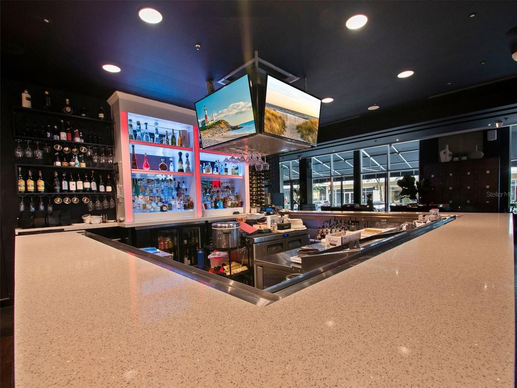 Photo of Orlando, FL 32801 (MLS # O6395100)