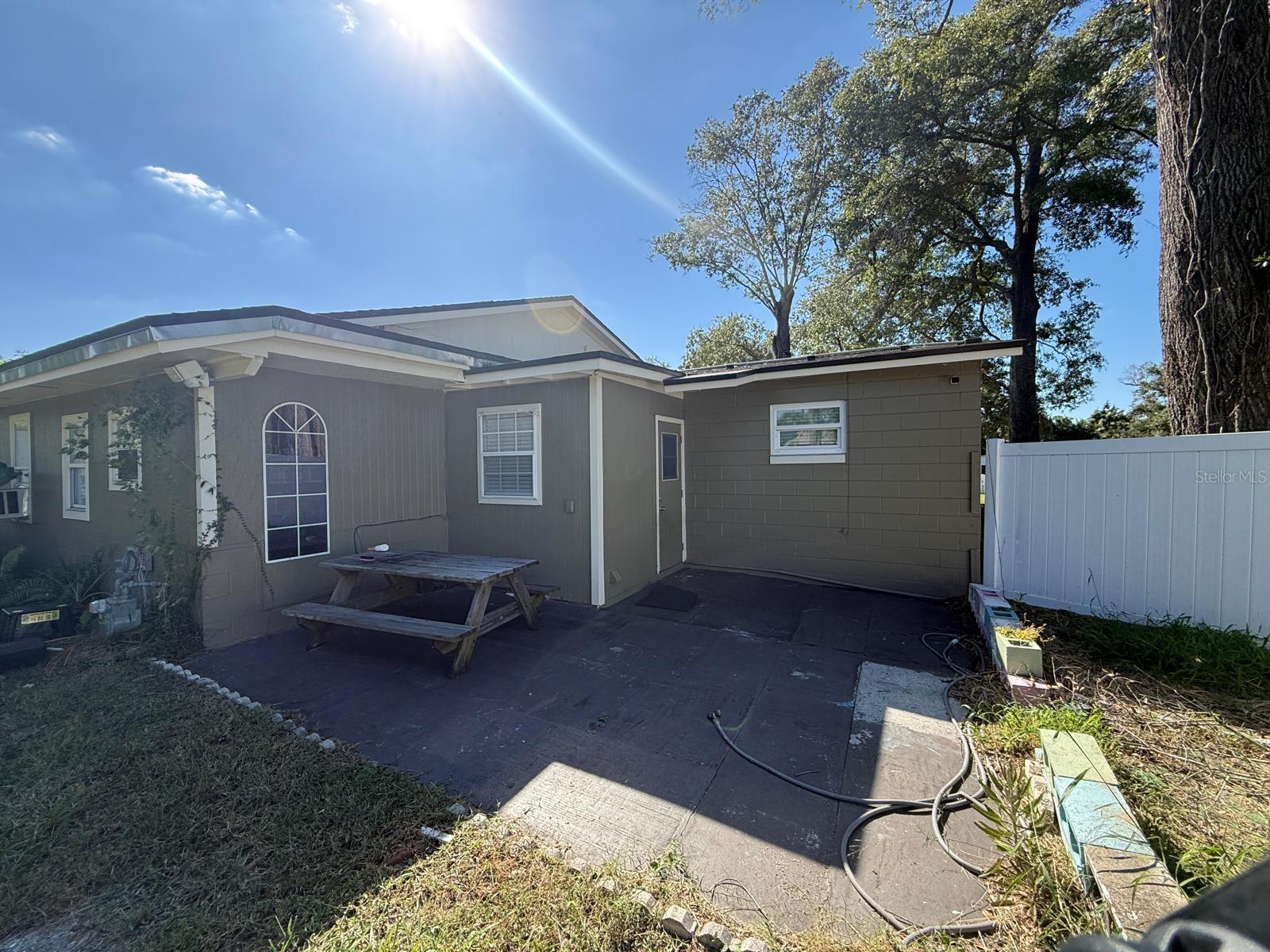 5607 HUBER DRIVE