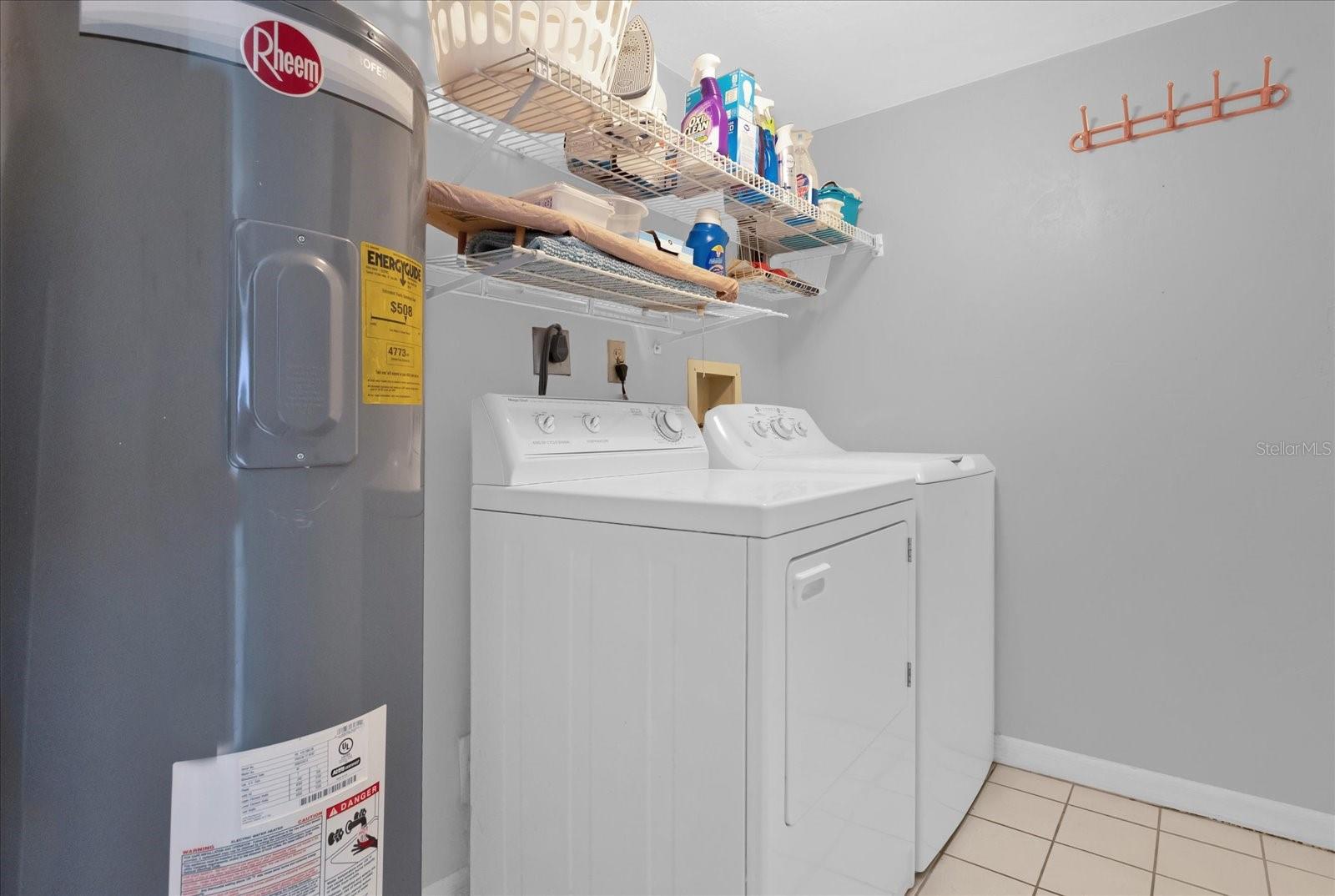 MOONTIDE CONDO - Residential