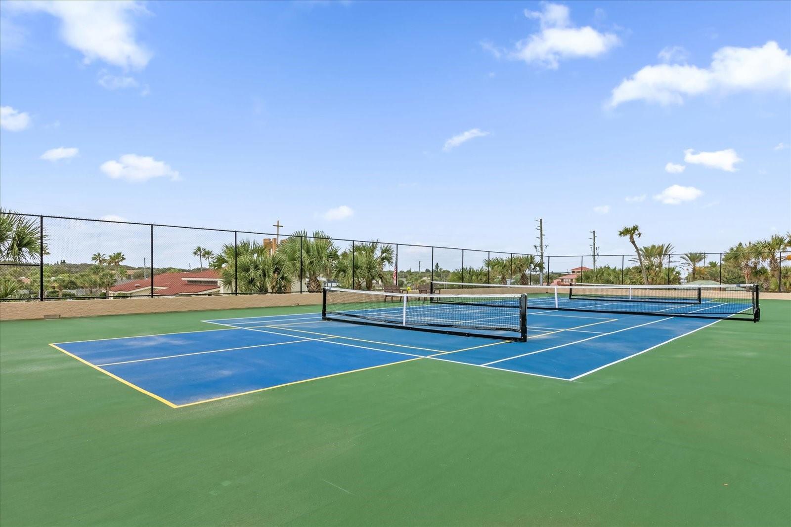 MOONTIDE CONDO - Residential