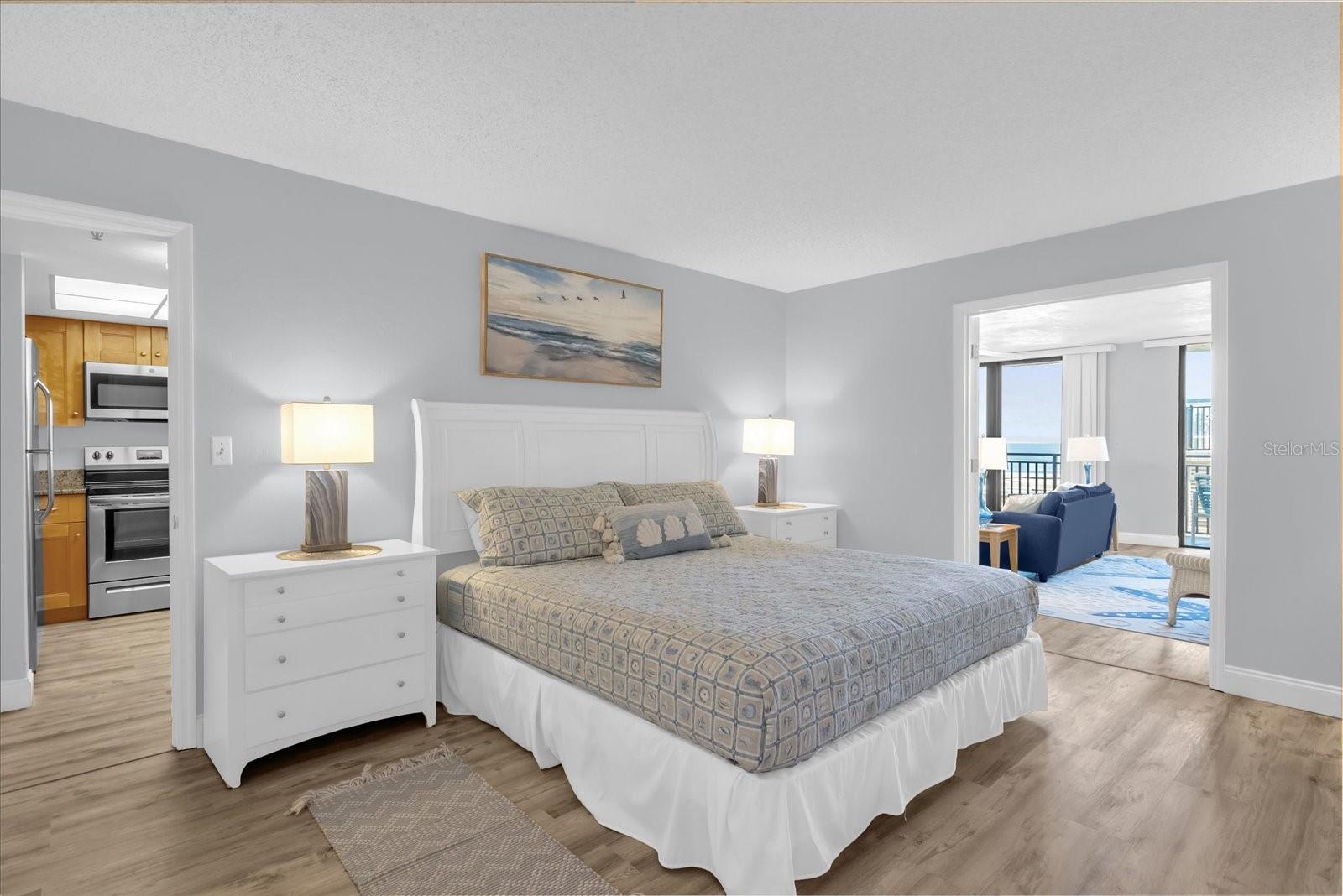 MOONTIDE CONDO - Residential