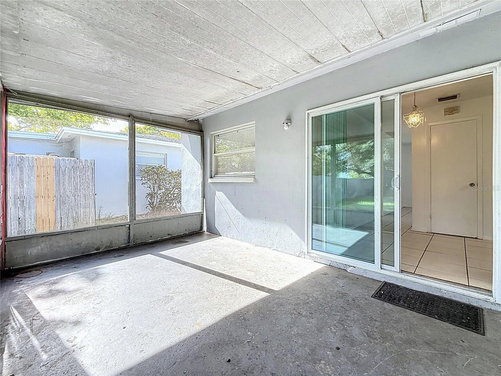 GULF TERRACE - Residential Income