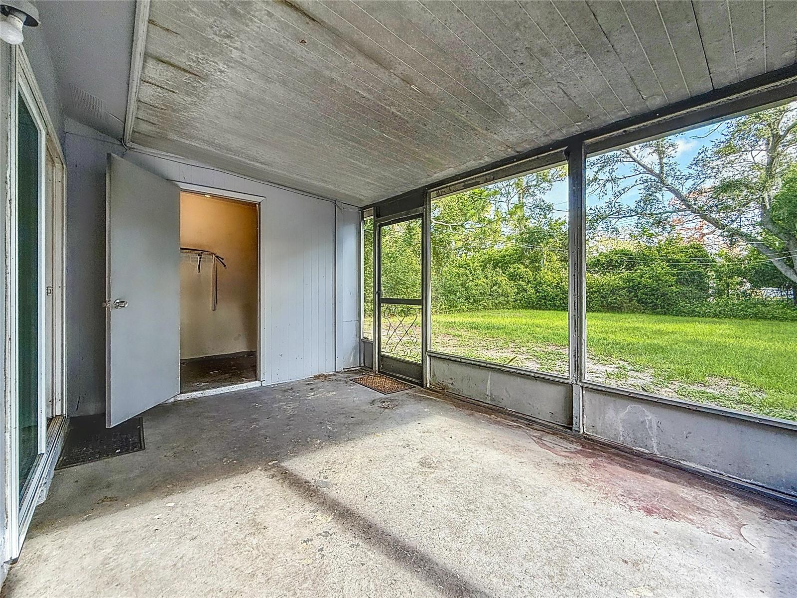 GULF TERRACE - Residential Income