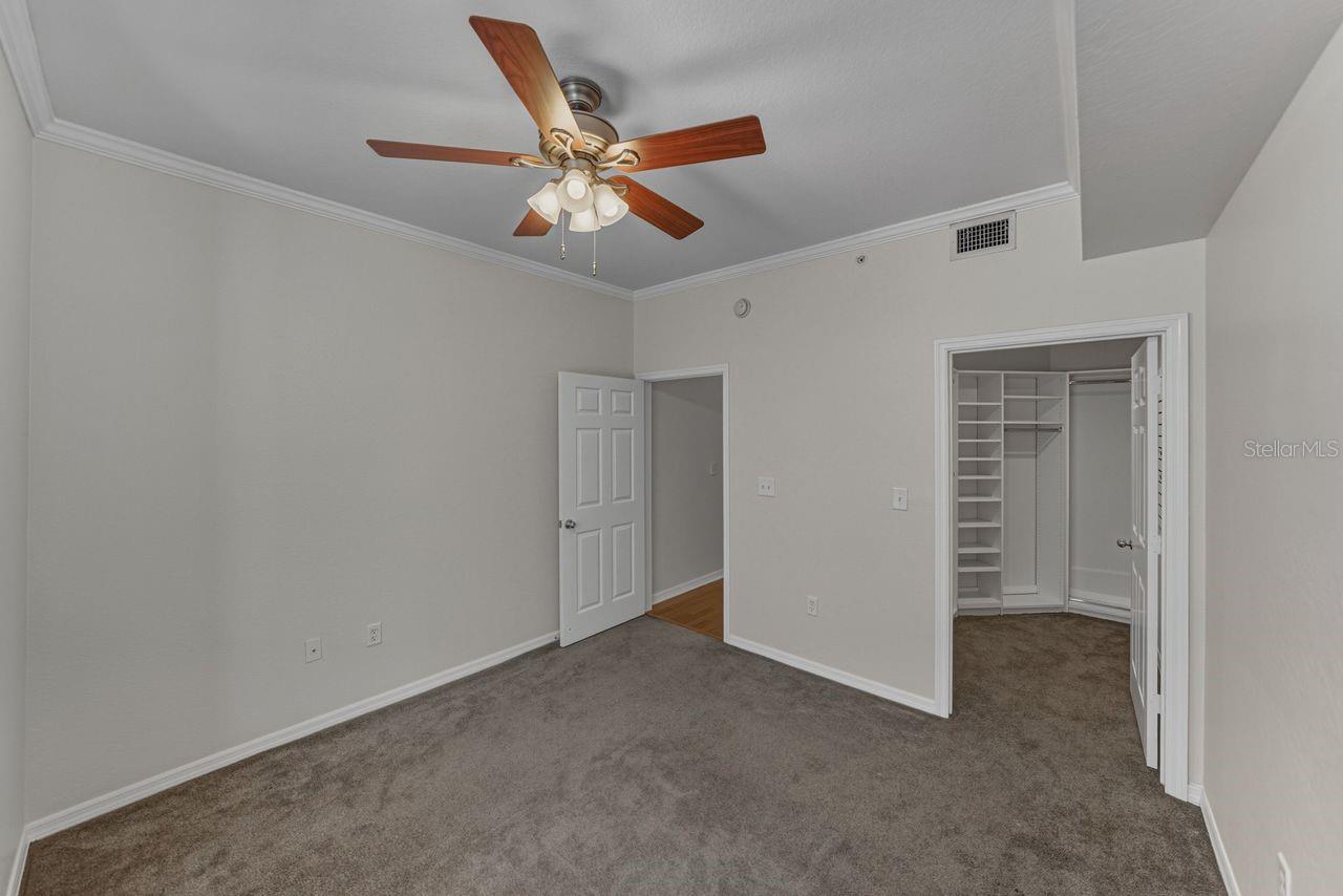 PARKCREST HARBOUR ISLAND CONDO - Residential