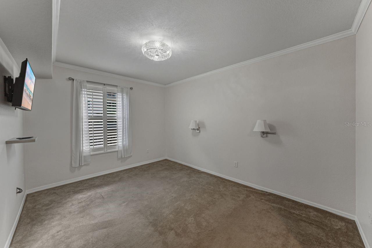 PARKCREST HARBOUR ISLAND CONDO - Residential