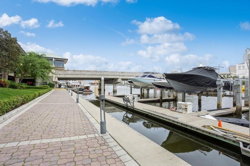 PARKCREST HARBOUR ISLAND CONDO - Residential