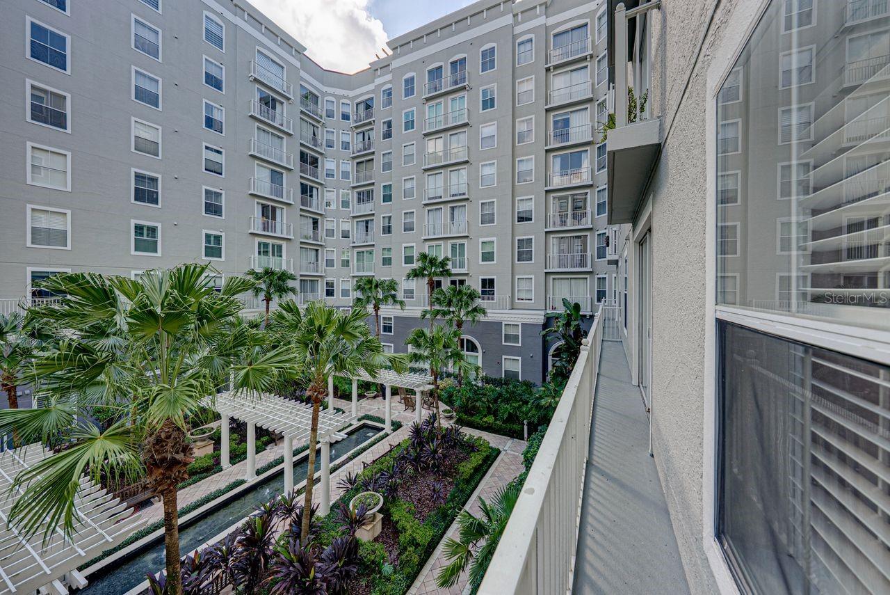 PARKCREST HARBOUR ISLAND CONDO - Residential