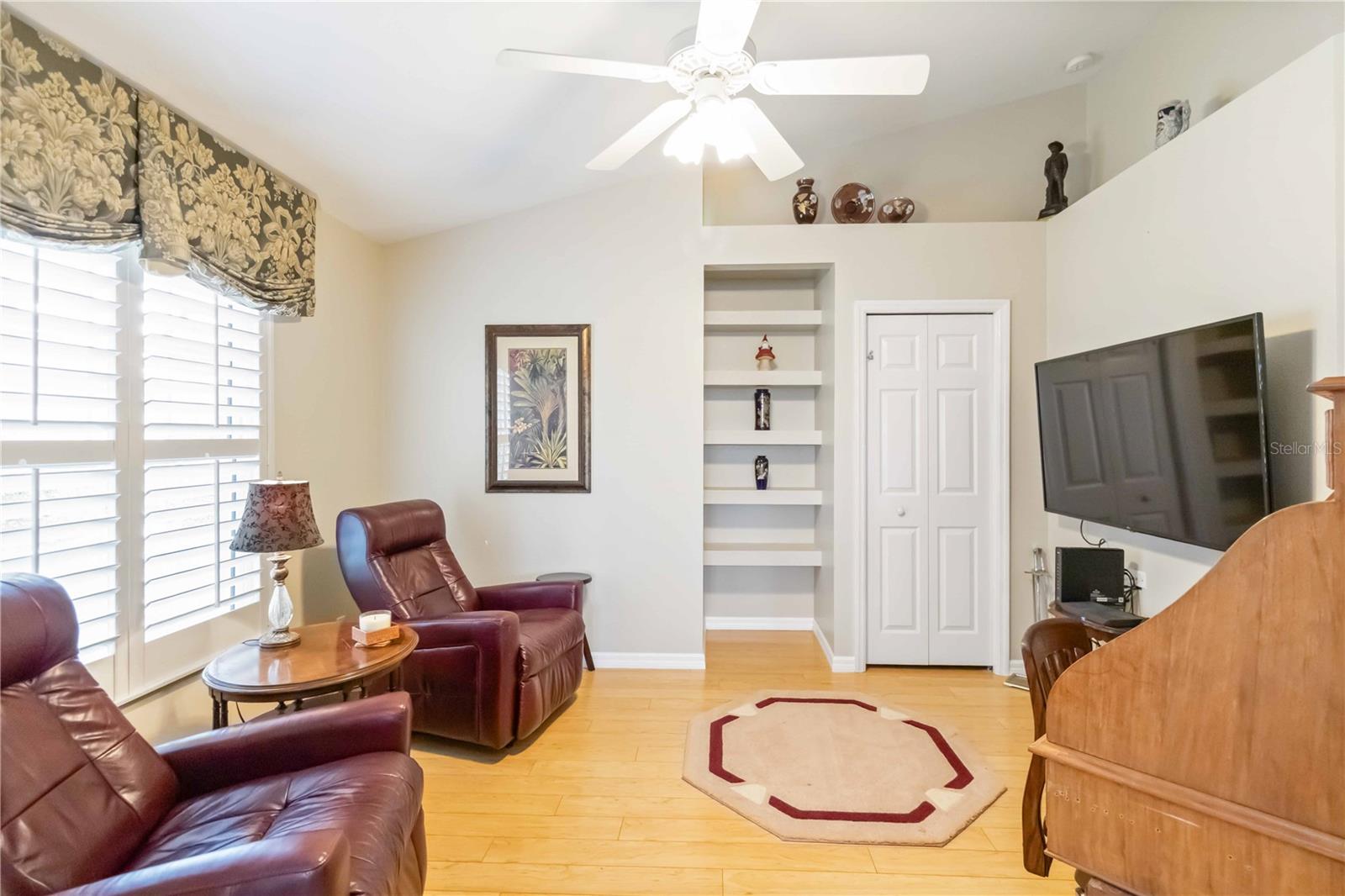 VILLAS OF SABAL TRACE - Residential