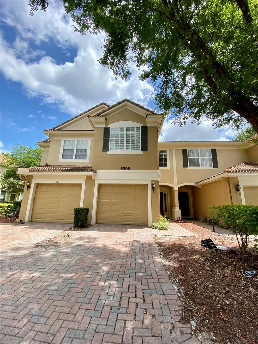 Beautifully upgraded townhome! This 3 bedroom, 2.5 bath property features updated kitchen with stone countertops, updated bathrooms throughout, wood-look tile flooring throughout, Nest thermostat, screened patio, and more. Located in the gated community of Stonebridge Lakes, just minutes to Valencia College, Universal Parks, major highways, and the shops and dining Metrowest offers. Contact today for a viewing!