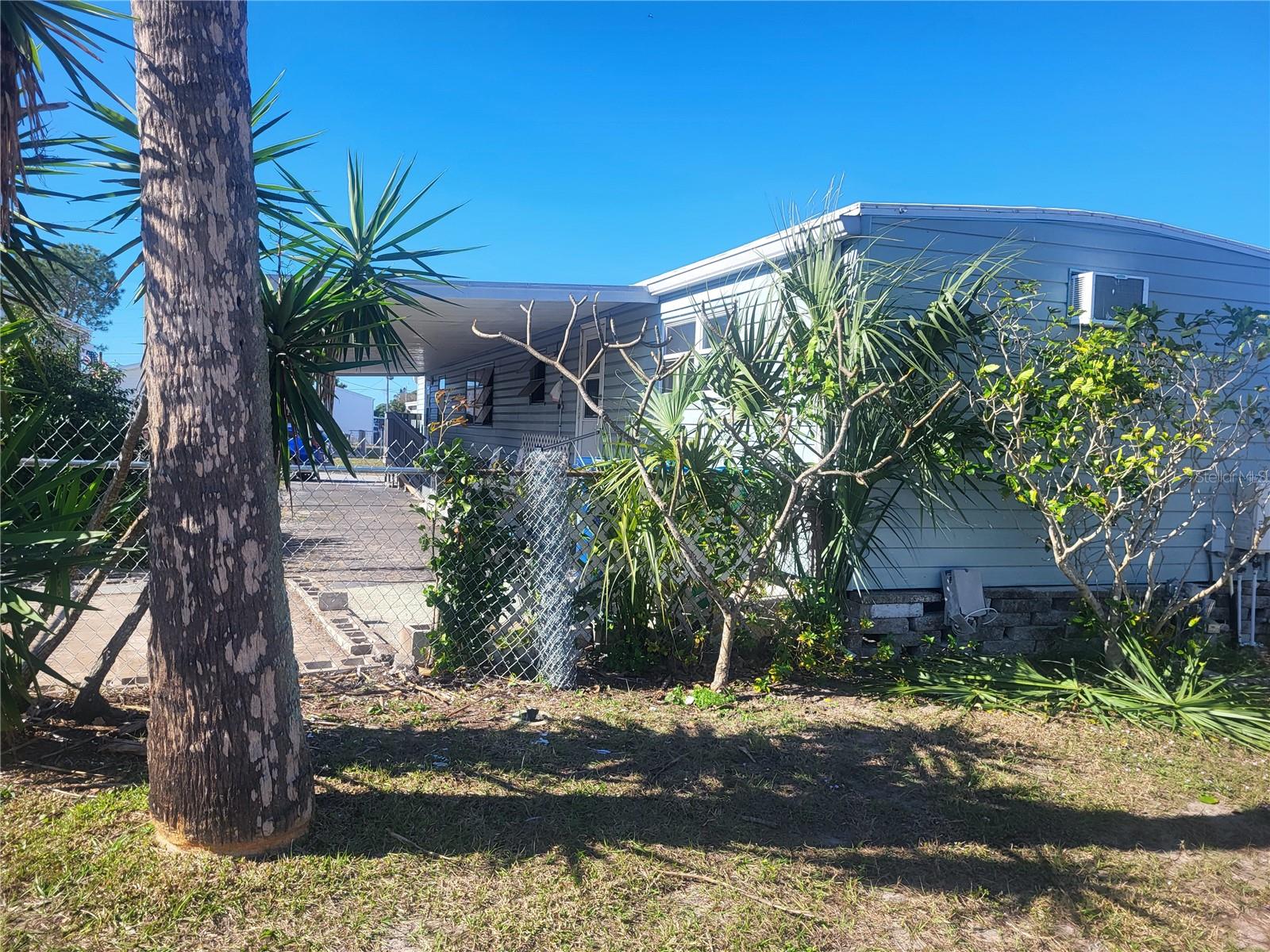 HOLIDAY VILLAGE CO-OP M/H UNREC - Residential