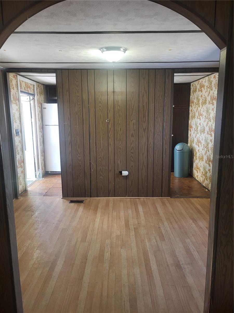 HOLIDAY VILLAGE CO-OP M/H UNREC - Residential