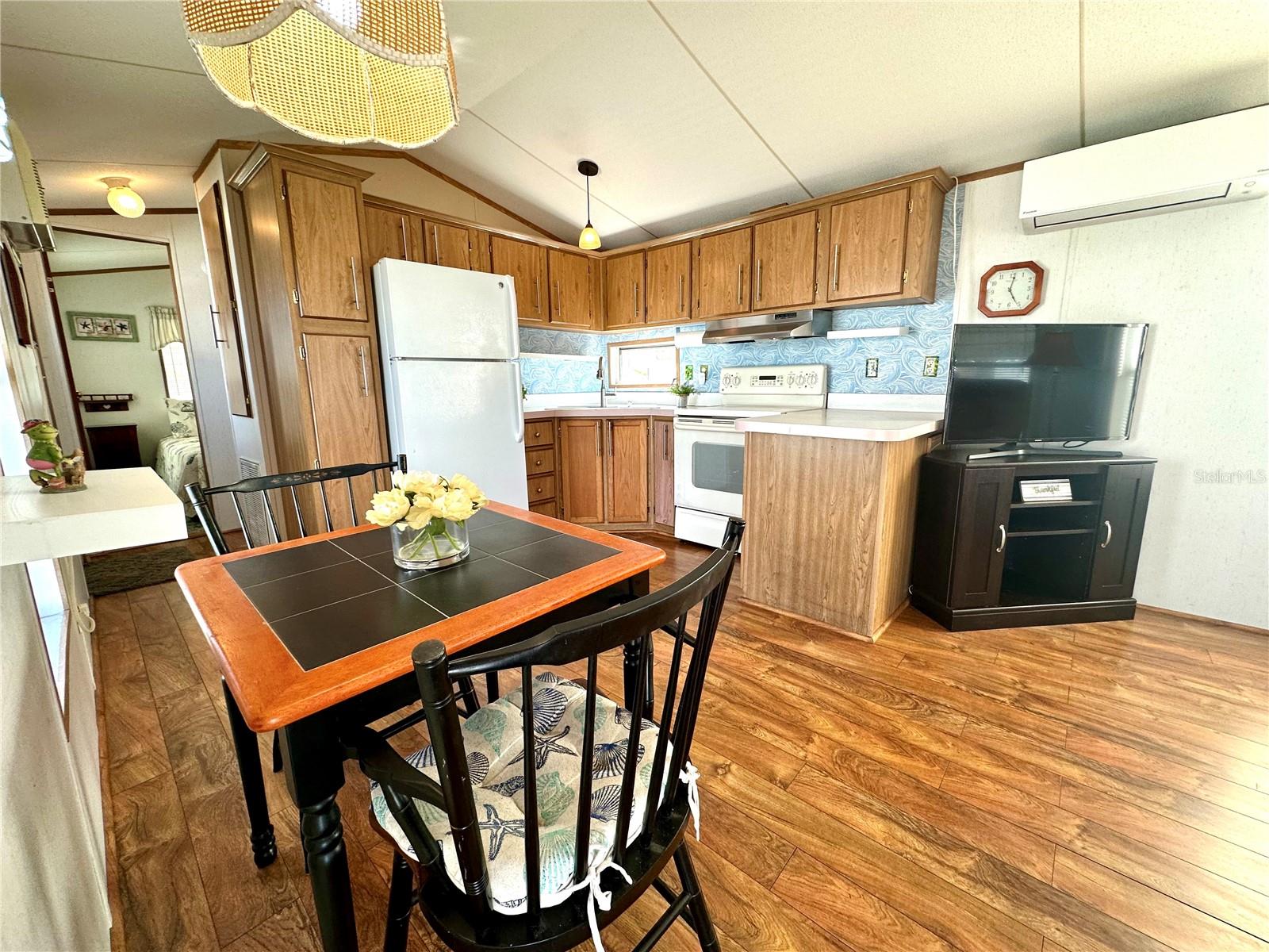 TROPIC ISLES CO-OP - Residential