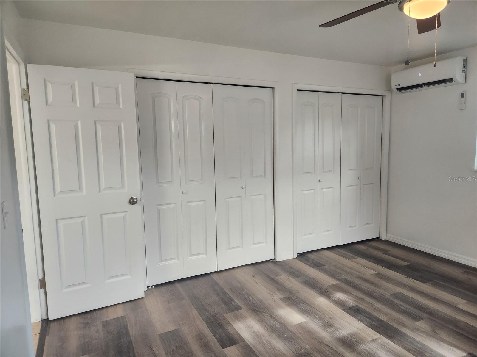 BEVERLY HILLS MARKET AREA - Residential