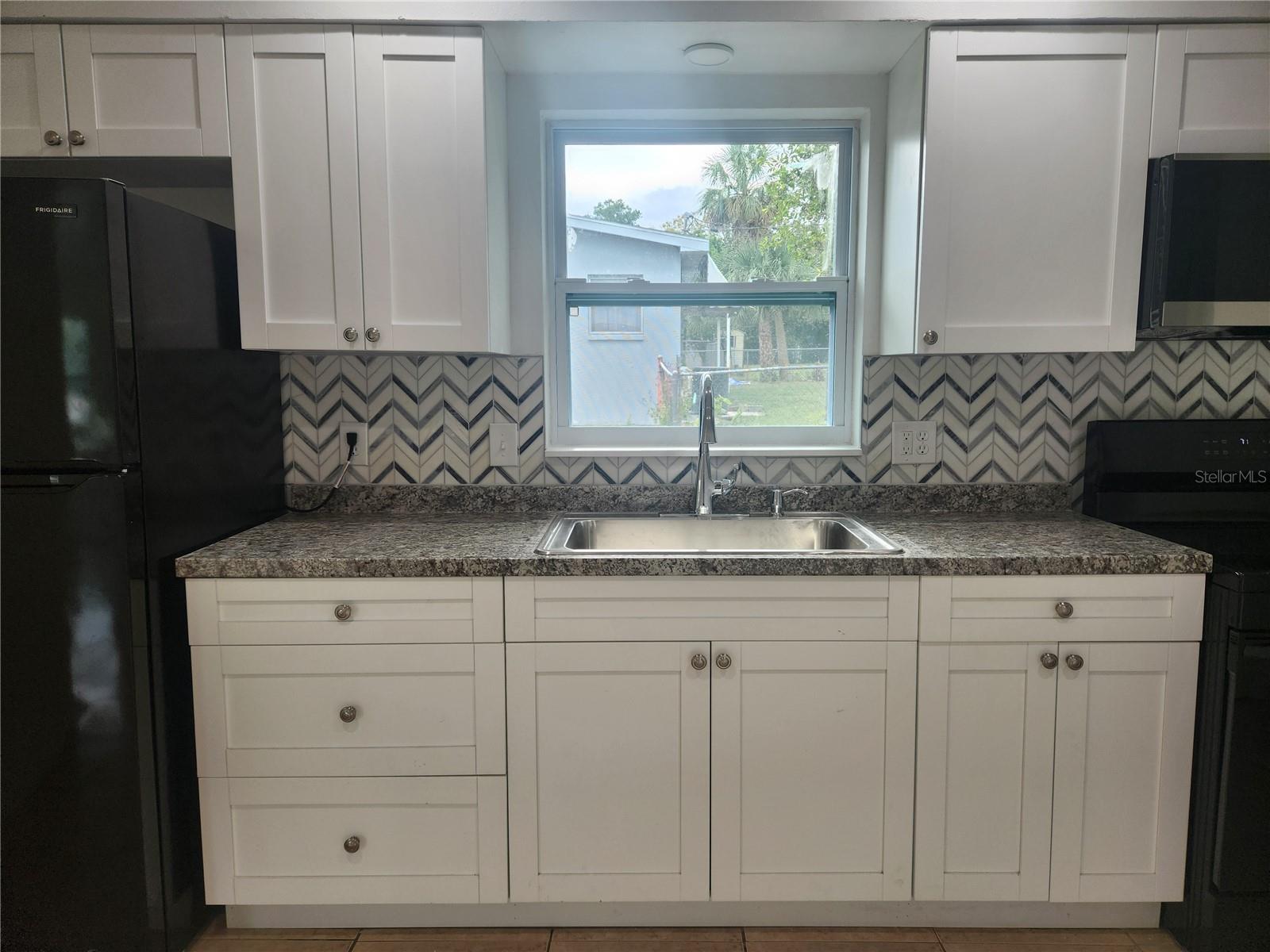 12 BEVERLY HILLS BOULEVARD