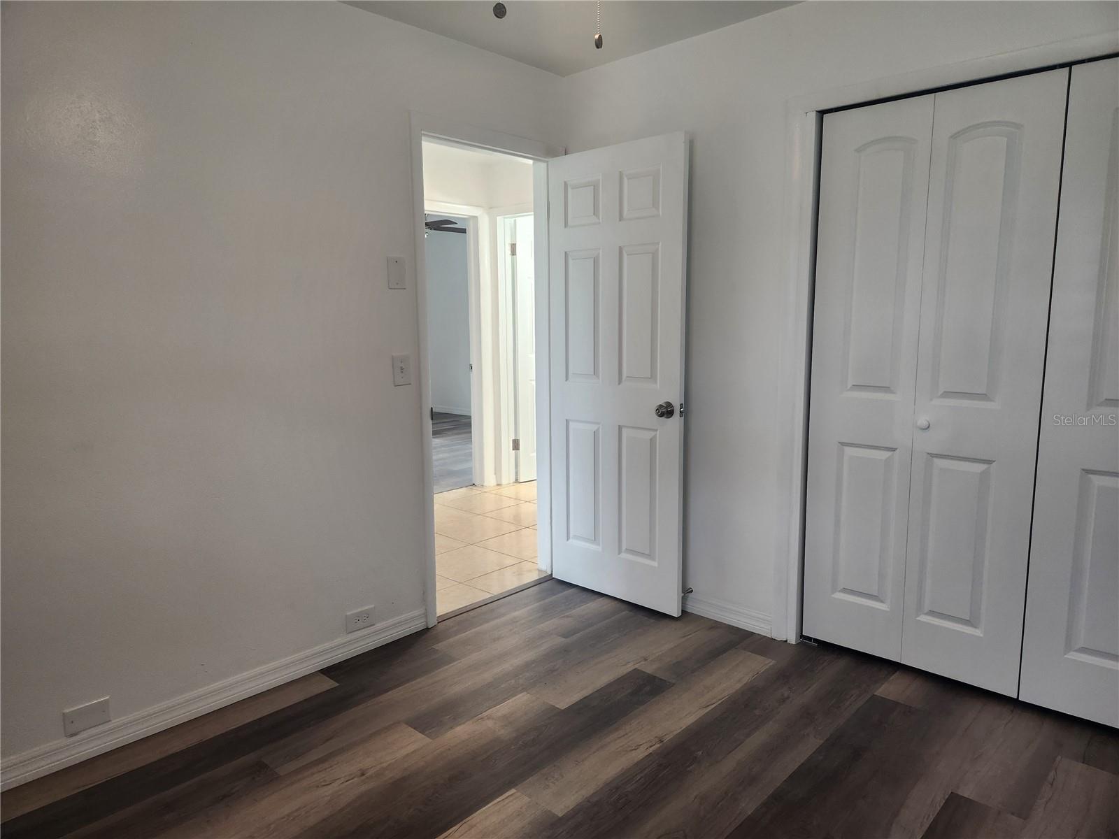 BEVERLY HILLS MARKET AREA - Residential