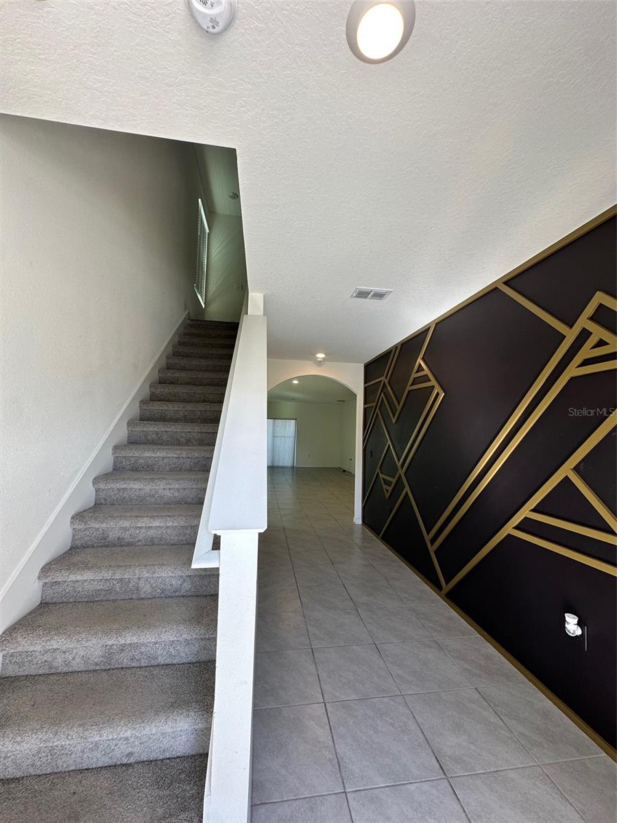 5703 HOLLINGWORTH TRAIL