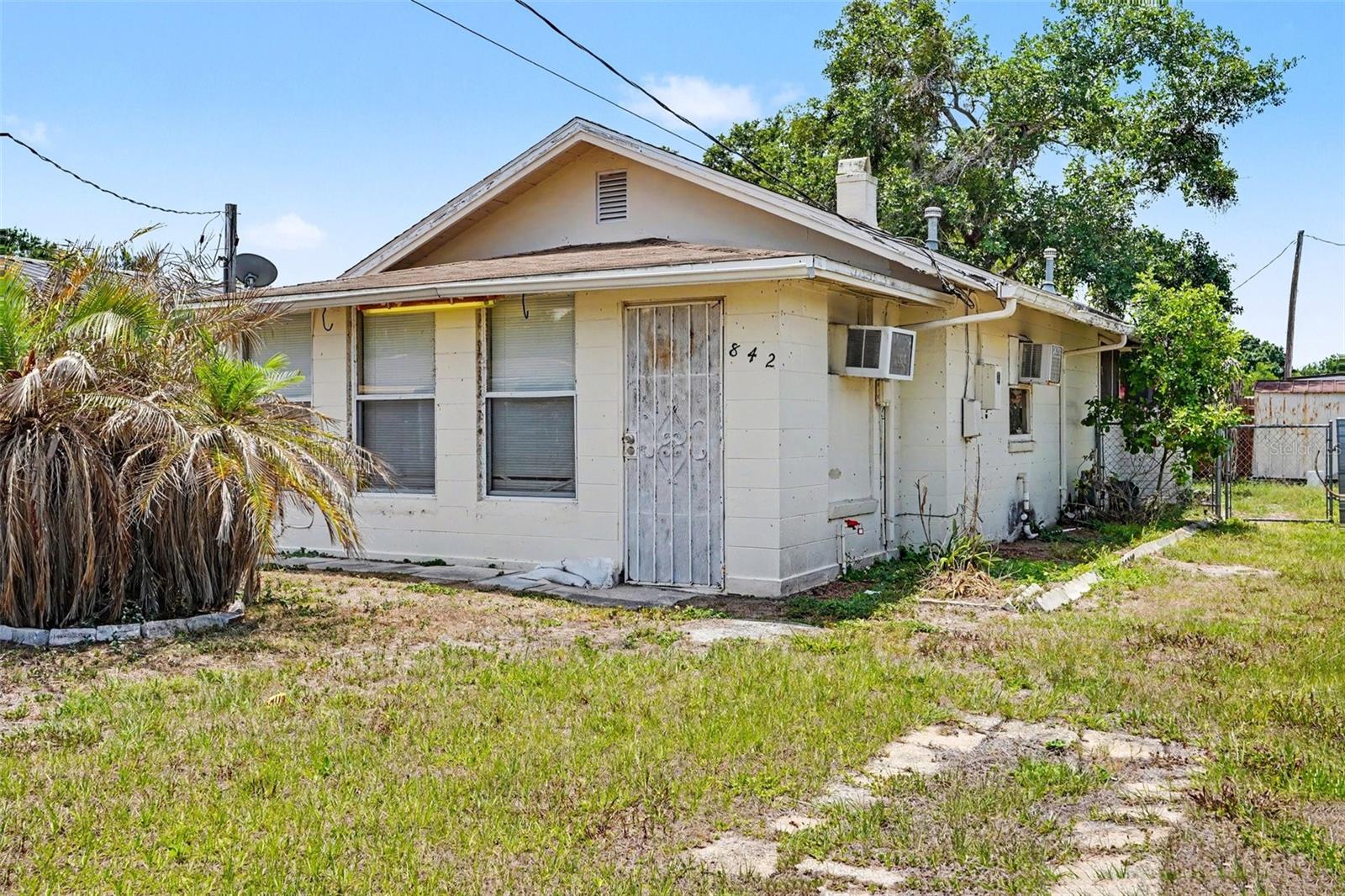 COUNTRY CLUB ESTATE RESUBDIVISION PT - Residential