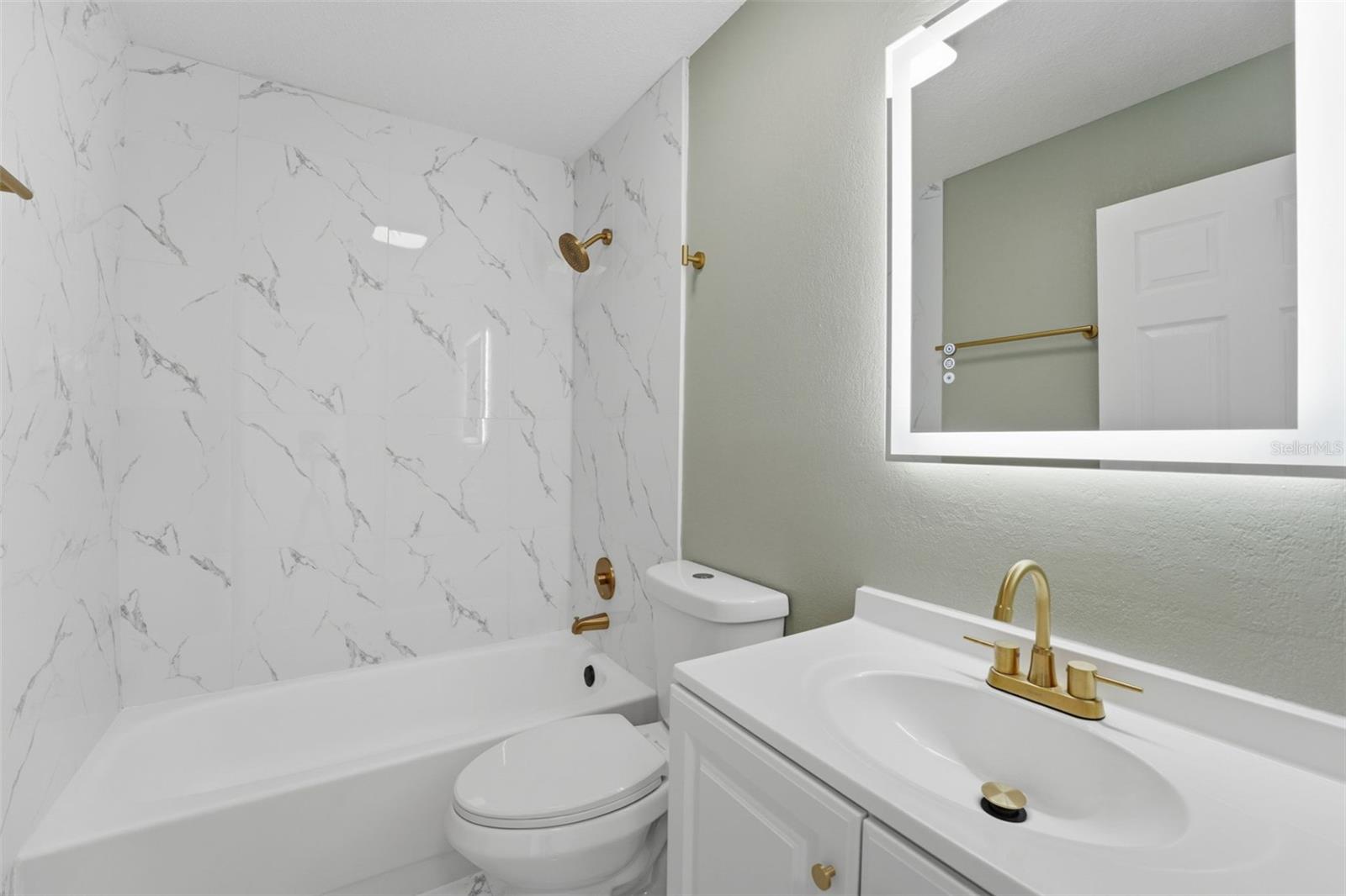 PORT CHARLOTTE E&O SEC 95 - Residential