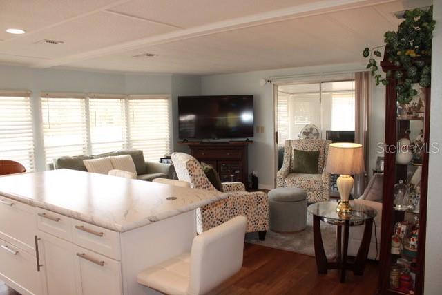 CONTINENTAL CAMPER RESORTS UNI - Residential