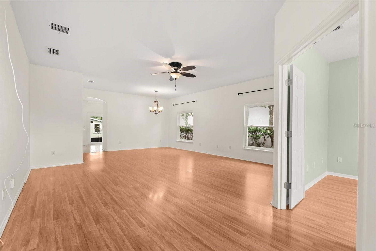 WAVERLEE WOODS UNIT 1 - Residential
