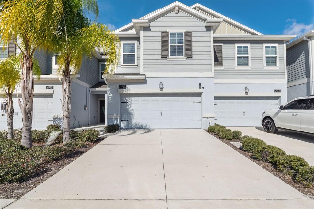 Photo of 2919 Manatee Island Drive, Orlando, FL 32824 (MLS # O6372458)