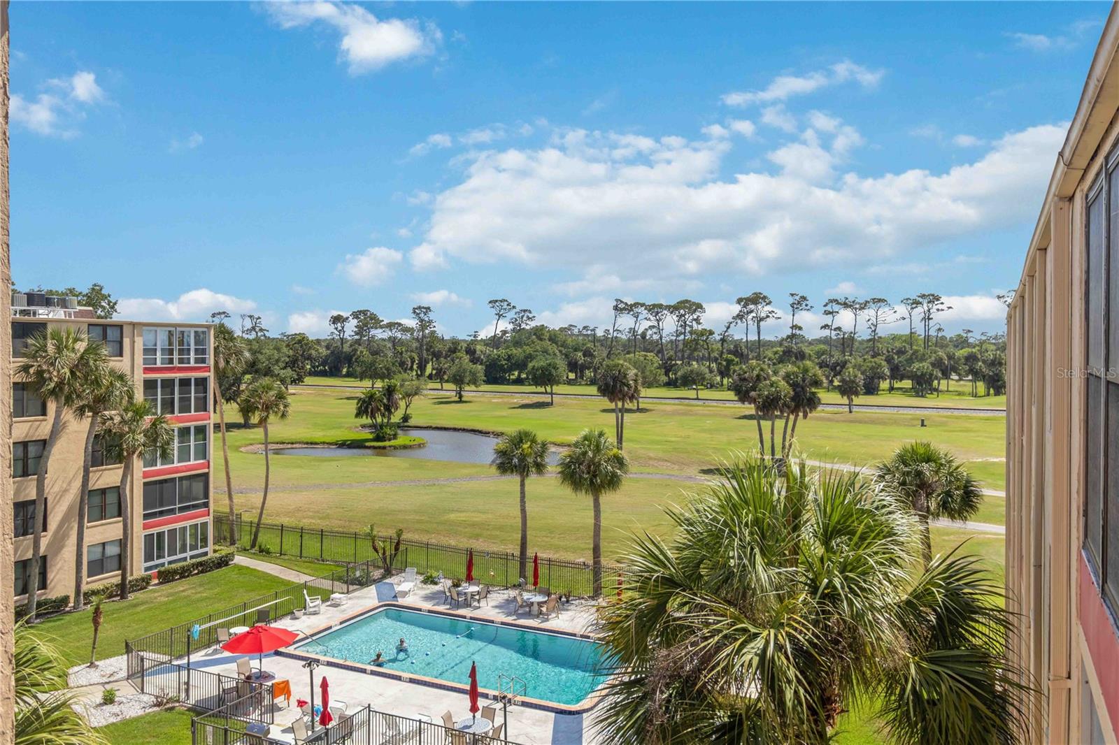 GOLFS EDGE CONDO - Residential