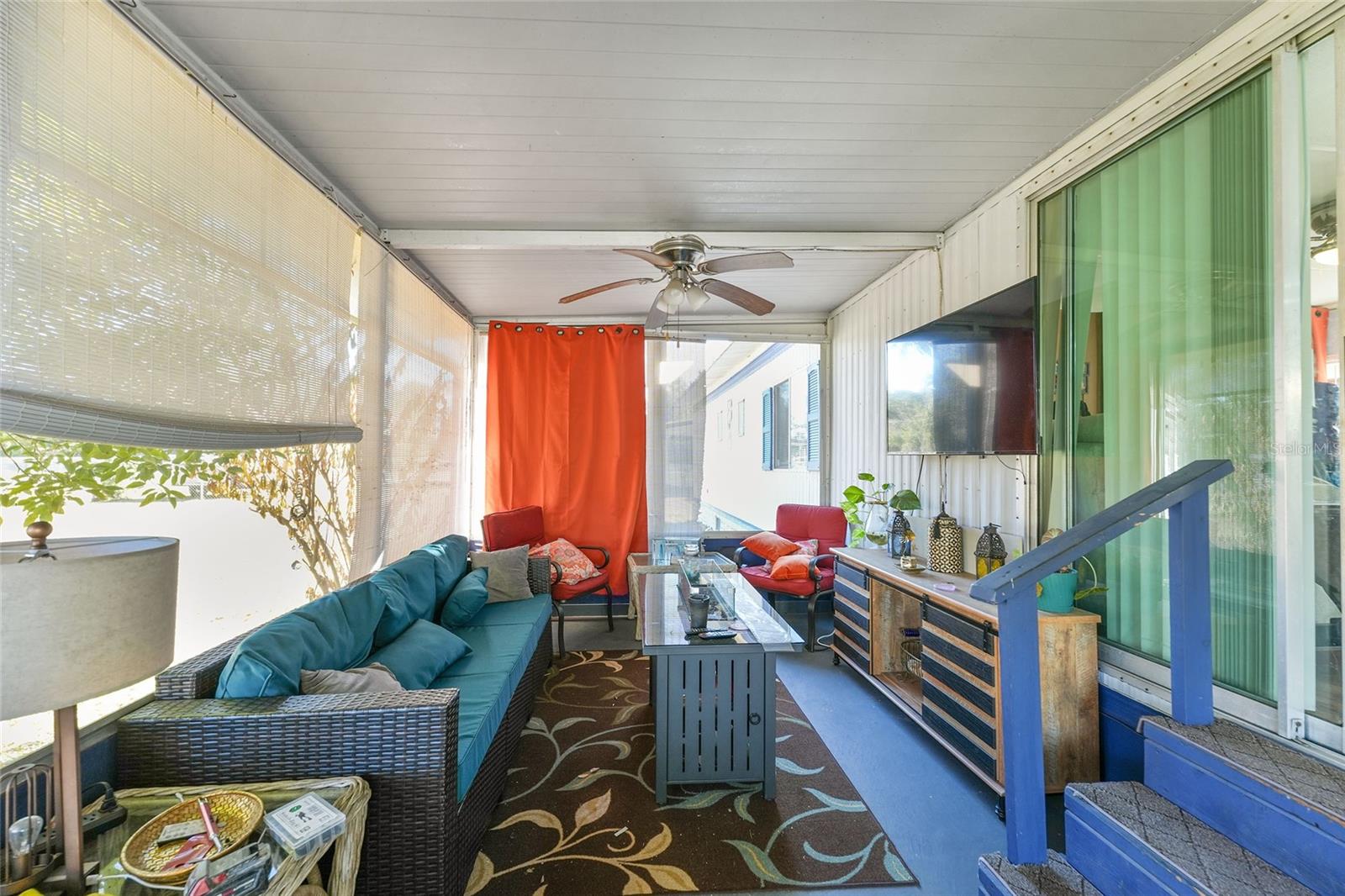 WINDING WATERS - Residential