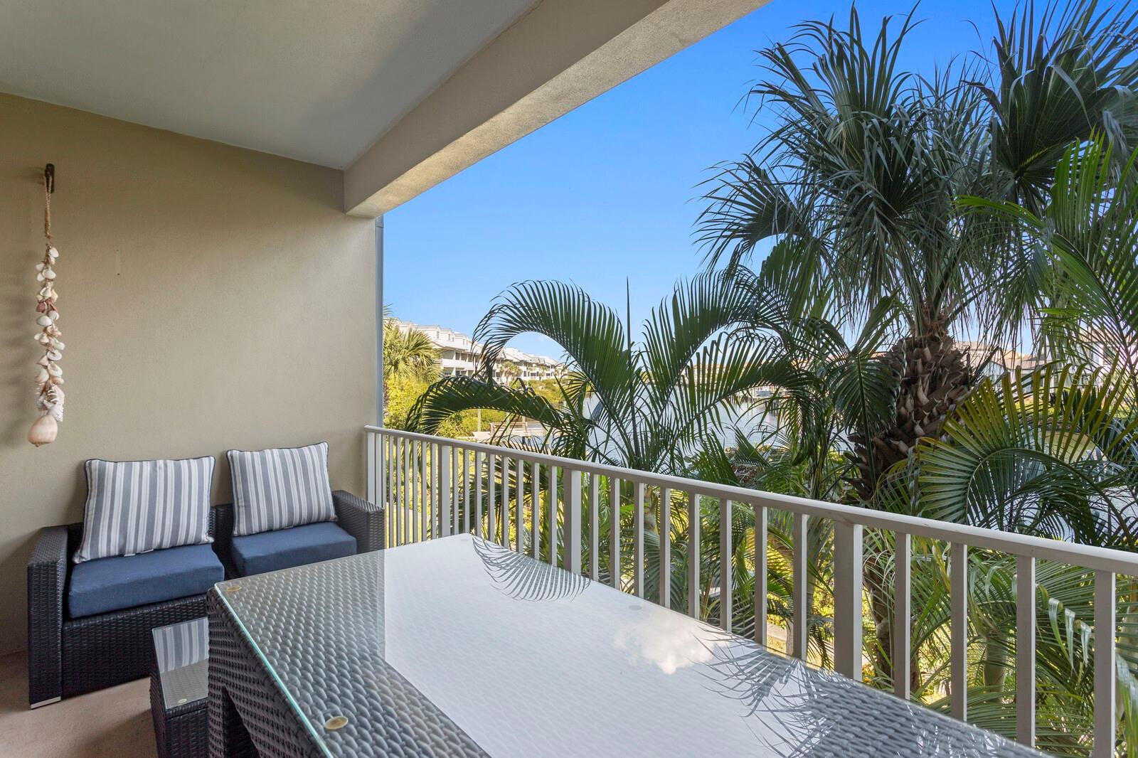 BAHIA BEACH TWNHMS PH 1A - Residential