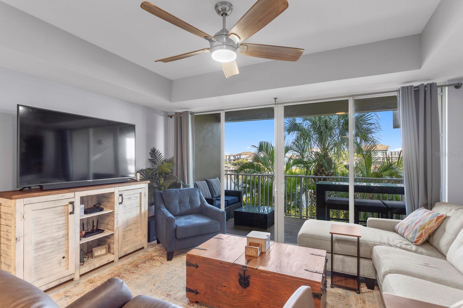 BAHIA BEACH TWNHMS PH 1A - Residential